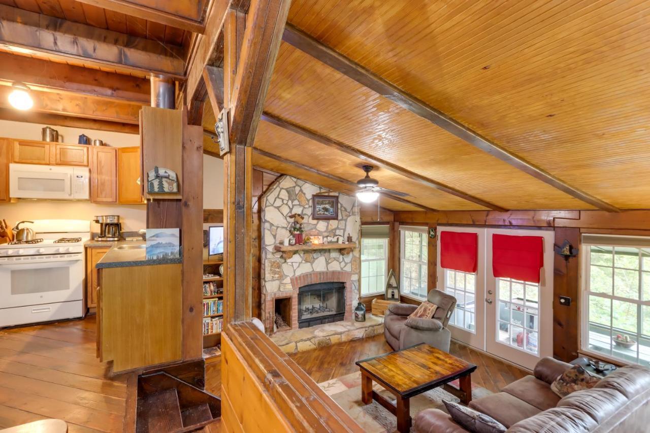 Mountaintop Ellijay Cabin With Private Hot Tub Exteriér fotografie